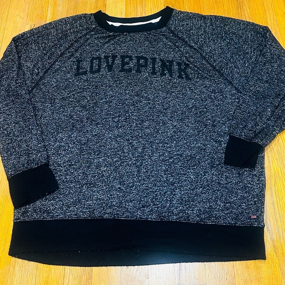 PINK Victoria’s Secret Heather Gray Black Logo Crewneck Sweatshirt L